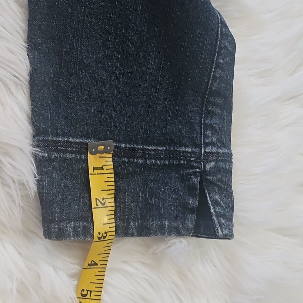 MOTTO Blue Denim Jacket with Shoulder and Yoke Detail - Picture 16 of 16